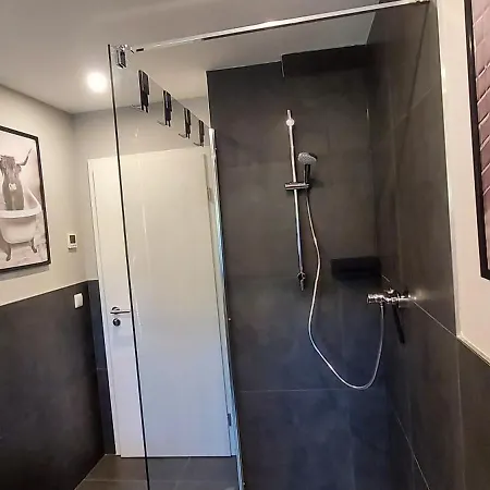 Rehblick Im Wander Und Mountainbike Paradies Odenwald アパート *